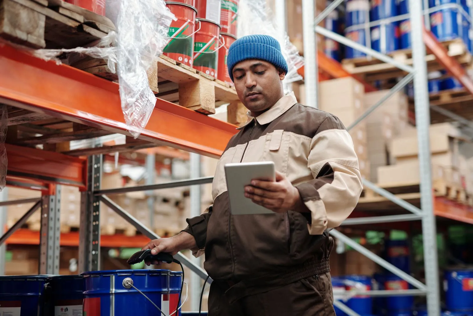Gestion des approvisionnements : définition, processus en 6 étapes et méthodes Gestion des approvisionnements : processus en 6 étapes, de l’expression du besoin au rapprochement facture